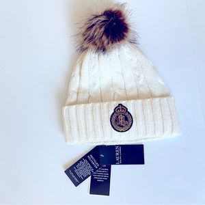 LAUREN RALPH LAUREN CREST-PATCH POM-POM CABLE WOMEN'S BEANIE